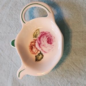 The Fairmont empress Teapot dish. Rose Garden Tea Bag Tidy